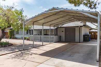Orangewood (2)