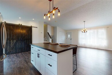 375 S Chillicothe Rd, Aurora, OH 44202 - photo 6