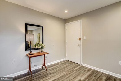 9459 Fairfax Blvd unit 101, Fairfax, VA 22031 - photo 4