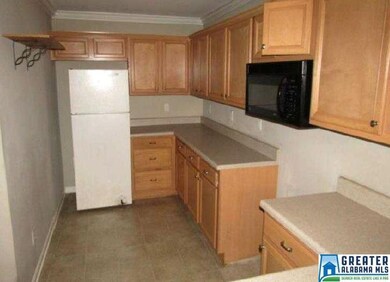 4233 Willow Brook Cir, Birmingham, AL 35215 - photo 4