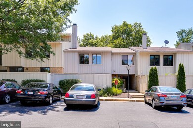 10953 Trotting Ridge Way, Columbia, MD 21044 - photo 2