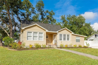 3011 6th St, Sarasota, FL 34237 - photo 2