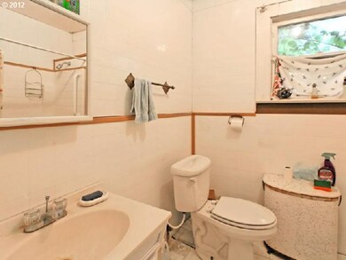 7668 Champoeg Rd NE, Saint Paul, OR 97137 - photo 6