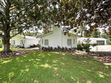 1406 False River Dr, New Roads, LA 70760 - photo 5