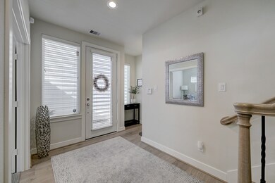 134 Knightsbridge Park Ln, Houston, TX 77018 - photo 4