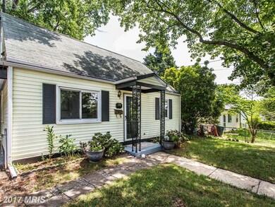 198 Cabbel Dr, Manassas Park, VA 20111 - photo 2