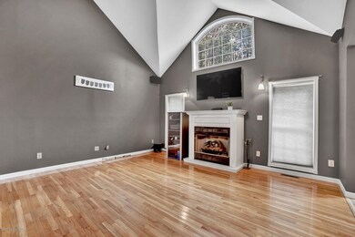 403 Iroquois Loop, Canadensis, PA 18325 - photo 7