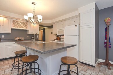 267 Howard St, Ludlow, MA 01056 - photo 7