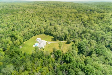 180 Jericho Rd, Pomfret Center, CT 06259 - photo 7