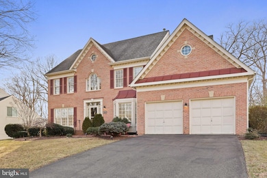 8620 Cross Oaks Ln, Fairfax Station, VA 22039 - photo 3