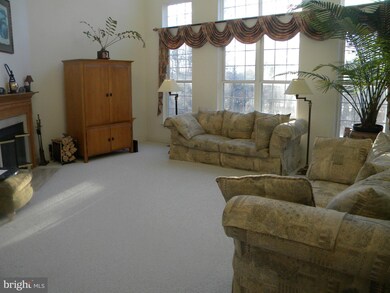 7613 Stratfield Ln, Laurel, MD 20707 - photo 6