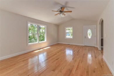 156 Marietta St, Asheville, NC 28803 - photo 5