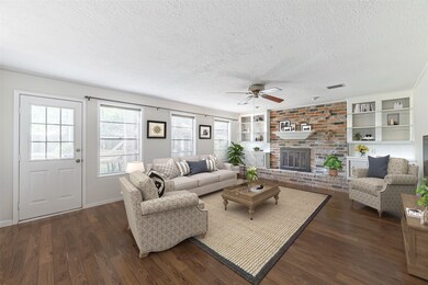 12211 Christy Mill Ct, Houston, TX 77070 - photo 4