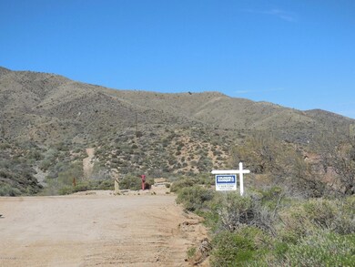 Road Frontage on Old Mine Road