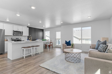 8596 W Bowie Dr, Magna, UT 84044 - photo 3