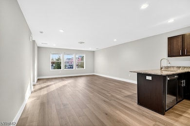 692 US Highway 206 unit 202, Hillsborough, NJ 08844 - photo 5