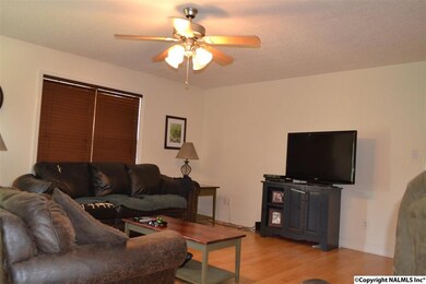 27622 Gretta Cir, Ardmore, AL 35739 - photo 2