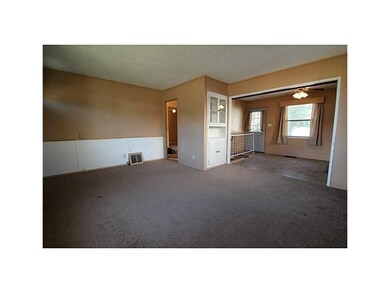 3212 Mount Vernon Rd SE, Cedar Rapids, IA 52403 - photo 3