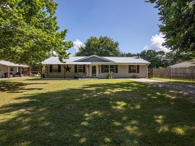 6206 Wild Briar St, Alvarado, TX 76009 - photo 3