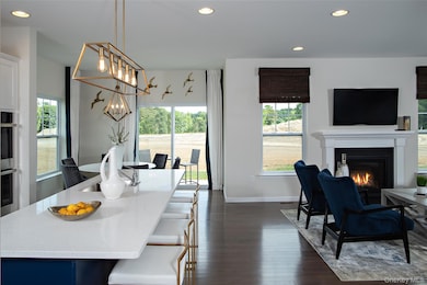 105 Creek Rd, Poughkeepsie, NY 12601 - photo 3