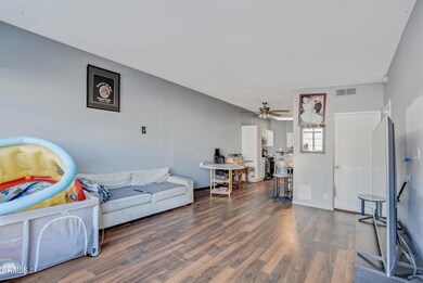 2941 W Hemlock St unit 22, Oxnard, CA 93035 - photo 3