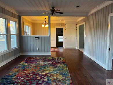 3915 Pine St, Texarkana, TX 75503 - photo 2