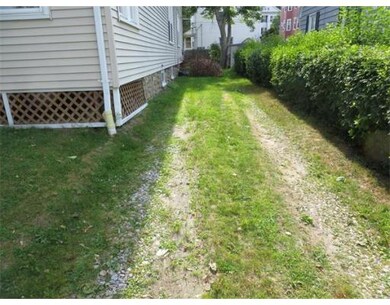 17 Puritan Ave, Worcester, MA 01604 - photo 3