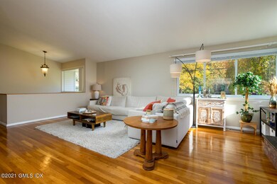 89 Florence Rd Greenwich CT-large-008-00
