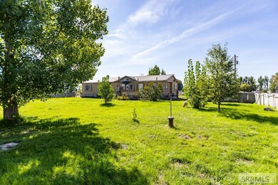 813 W 40 S, Blackfoot, ID 83221 - photo 5