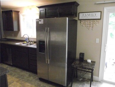 1004 W Franklin Ave, Effingham, IL 62401 - photo 5