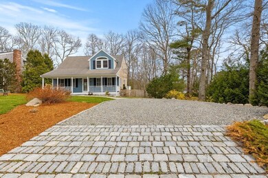 83 Pond Cir, Mashpee, MA 02649 - photo 5