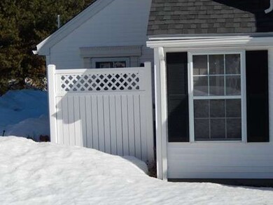 152 Berrington Rd, Leominster, MA 01453 - photo 3