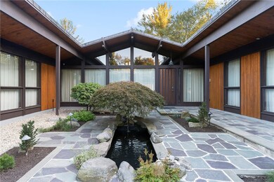 118 E Hill Dr, Cranston, RI 02920 - photo 3