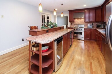 11 Olde Surrey Ln, Medway, MA 02053 - photo 7