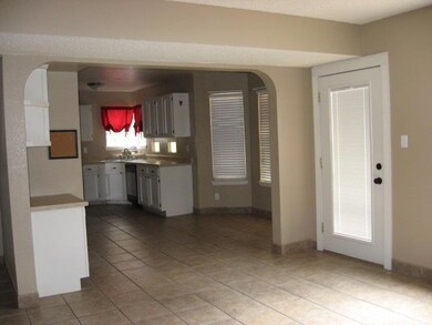 13920 Desert Song Dr, Horizon City, TX 79928 - photo 7