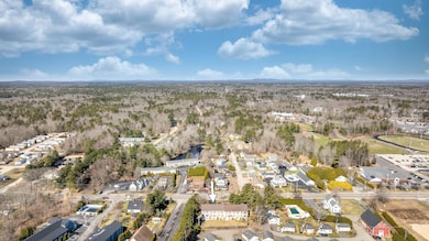 1383 Post Road, Wells, Unit 5 w_arrows-