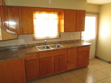 1209 Westphal Ave, Columbus, OH 43227 - photo 6