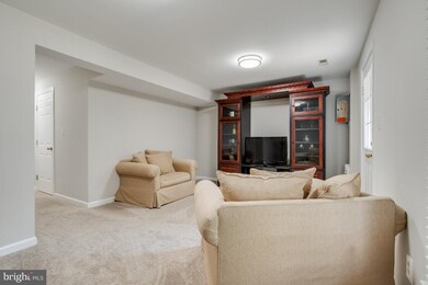 10619 Winfield Loop, Manassas, VA 20109 - photo 5