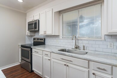 3002 Prince George St-7