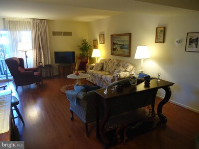 3650 Gleneagles Dr unit 111A, Silver Spring, MD 20906 - photo 4