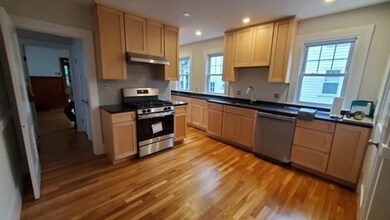 101 Elm St unit 103, Belmont, MA 02478 - photo 4