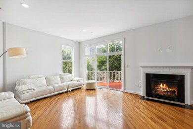 9807 Garden Ranges, Laurel, MD 20723 - photo 2