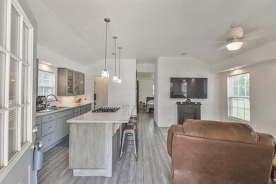 15340 Martin Dr, Conroe, TX 77302 - photo 6