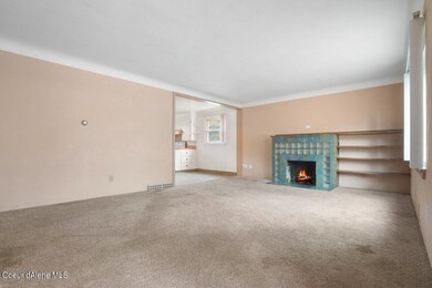 004-213EHarrisonAve-CoeurdAlene-ID-83814