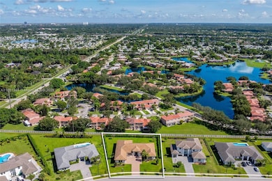 11125 N Sierra Ranch Dr, Davie, FL 33324 - photo 7