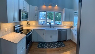 7 Lowell St, Seabrook, NH 03874 - photo 3