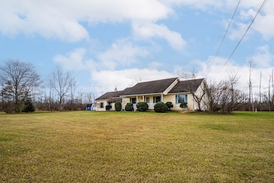 12109 Buckwheat Rd, Alden, NY 14004 - photo 2