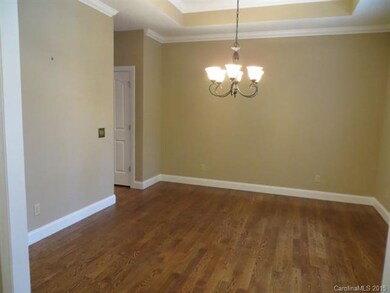 Formal Dining