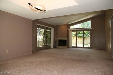 Living-Dinng Room