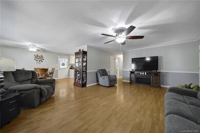 4830 Greenwood Dr unit 20, Gastonia, NC 28052 - photo 6